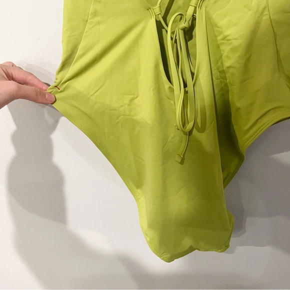 Everlane The String One Piece Swimsuit Green - Picture 8 of 8
